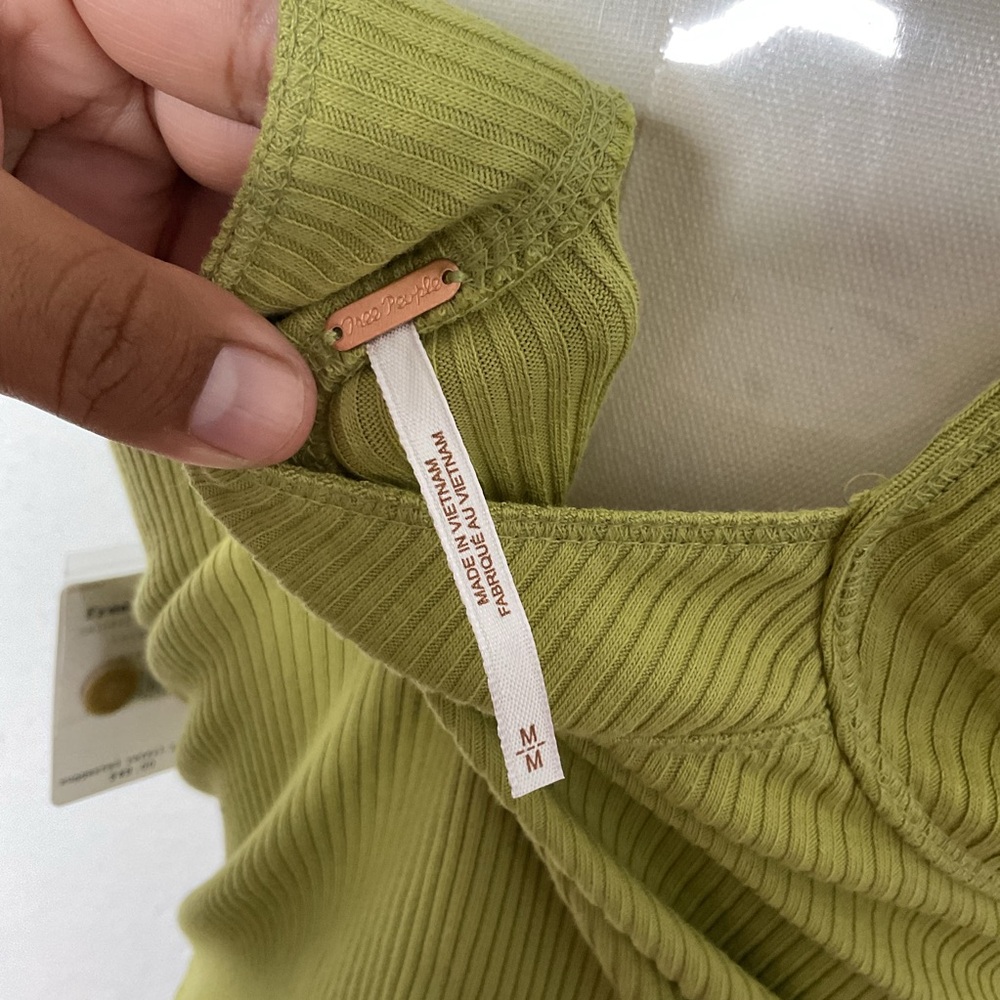 FREE PEOPLE Bridgette Ribbed Button Tank Green Cropped Cotton Summer Top M - Picture 5 of 10